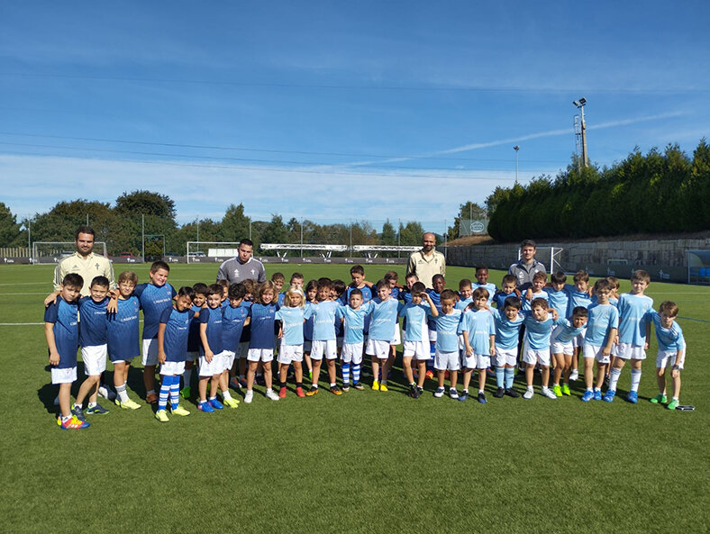 PREBENJAMINES Y BENJAMINES[1]||escolas Fundación vertical||||