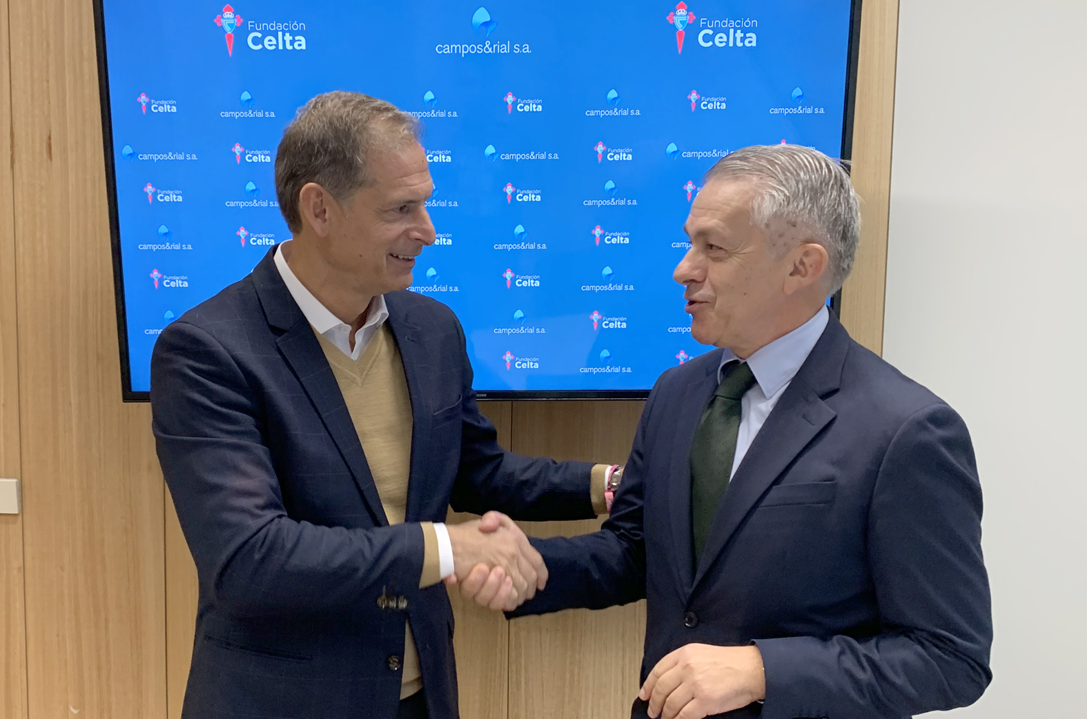 imagen horizontal firma Campos y Rial|imagen horizontal firma Campos y Rial|imagen vertical Campos y Rial||